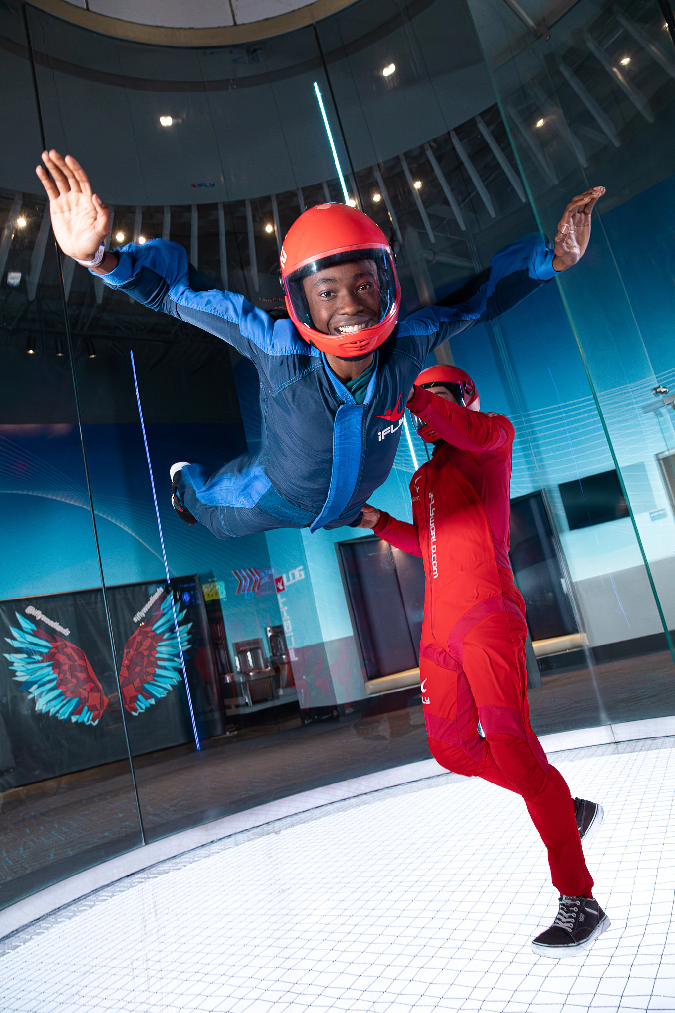 iFLYOrlandoIndoorSkydiving-2029-2033.jpg