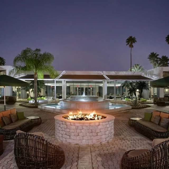 176949_courtyard.jpg