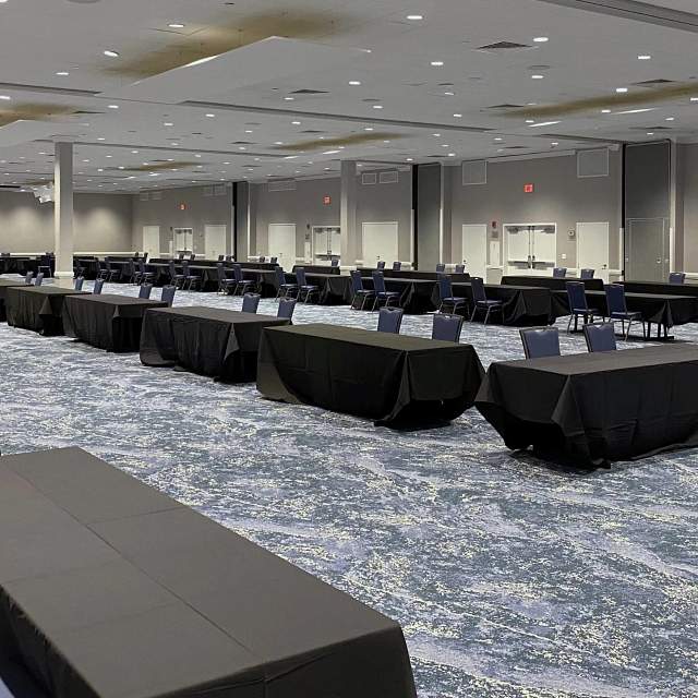 183347-meeting-convention.jpg
