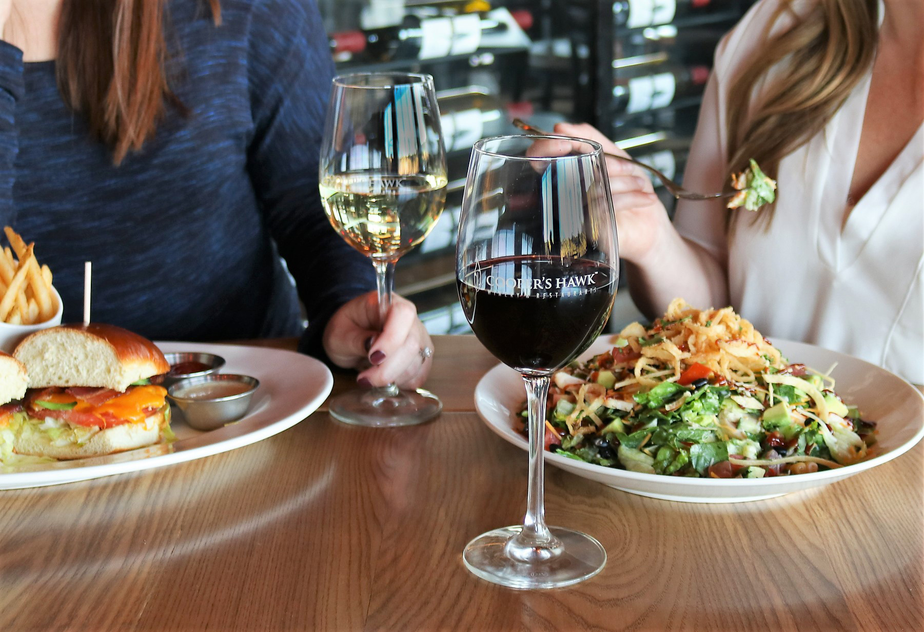 160929_wine_glasses.jpg