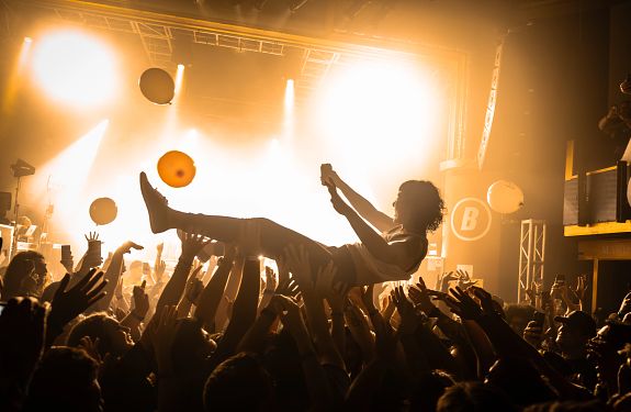 feeble little horse: biknot tour