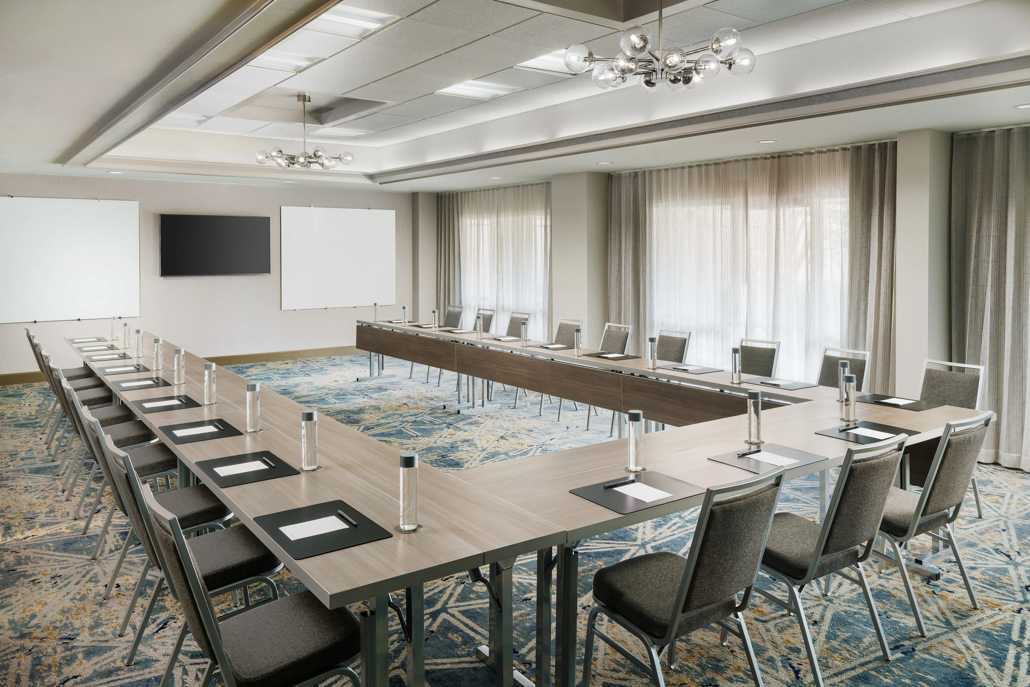 112200_meeting_room.jpg