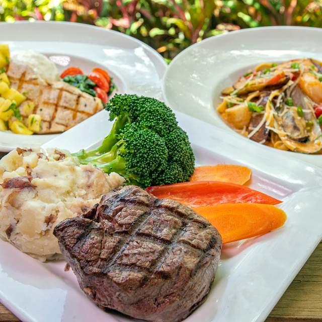 72922_entrees.jpg